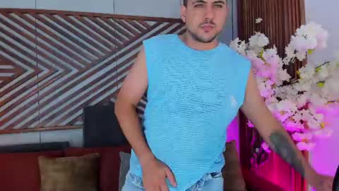 Paul Rivera online show from June 30, 8:32 pm