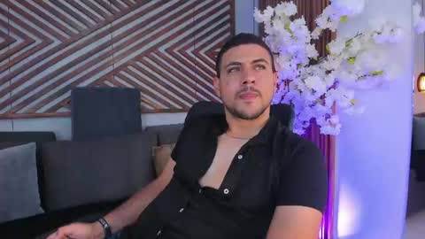 Paul Rivera online show from July 2, 8:04 pm