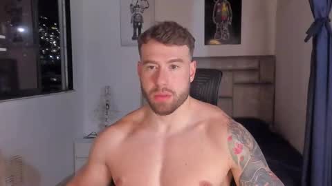 PAUL ROGER online show from April 1, 12:00 am