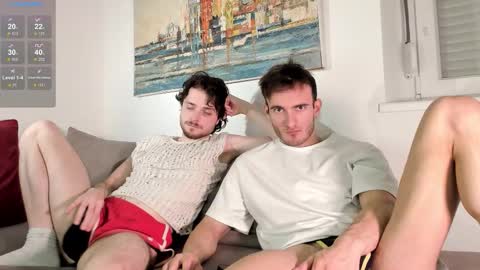 Paul online show from October 12, 2:27 pm