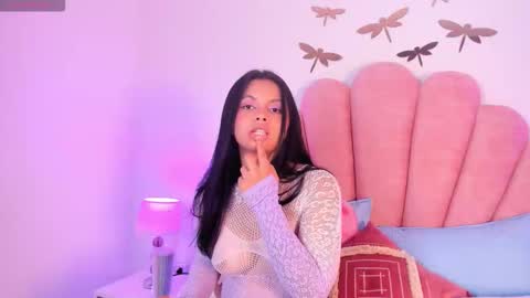 Snapshot of paula__evans chatting on November 7, 1:33 pm Paula online show from November 7, 1:33 pm