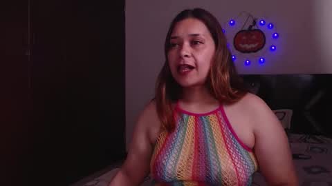 PAULA online show from October 16, 5:14 pm