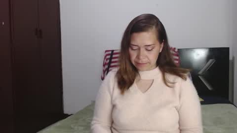 Snapshot of paula_anderson chatting on March 10, 4:50 am PAULA online show from March 10, 4:50 am