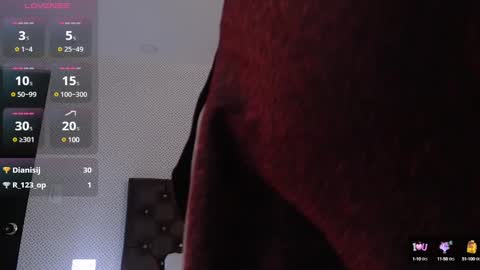 PAULA online show from December 4, 8:07 pm