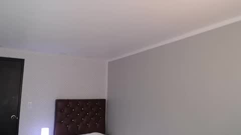 PAULA online show from December 5, 12:00 pm