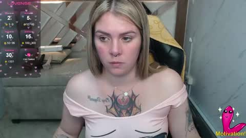 Paula online show from May 23, 1:04 pm
