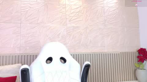 Snapshot of paula_cruzz chatting on March 10, 9:31 pm PAULA CRUZ online show from March 10, 9:31 pm