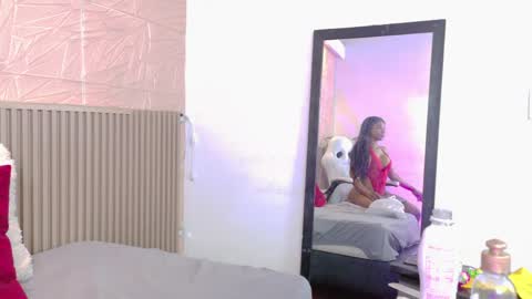 Snapshot of paula_cruzz chatting on April 12, 10:15 pm PAULA CRUZ online show from April 12, 10:15 pm