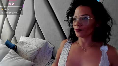 Snapshot of paula_daniela1 chatting on January 31, 9:05 pm Paula online show from January 31, 9:05 pm