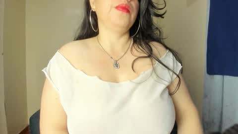 paula_ellie online show from November 27, 2:13 am