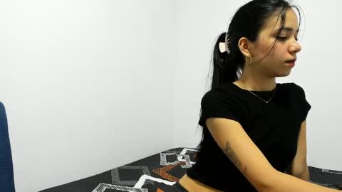 paula online show from May 19, 8:48 pm