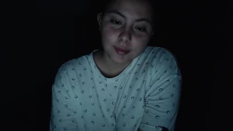 paula_torrez online show from October 12, 6:23 am