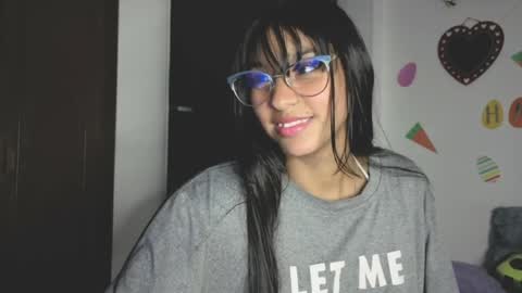 Paula  online show from April 1, 3:07 am