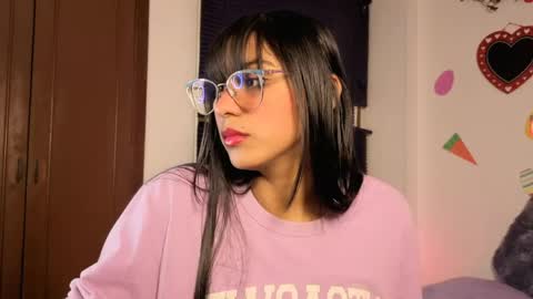 Paula  online show from April 27, 3:37 am