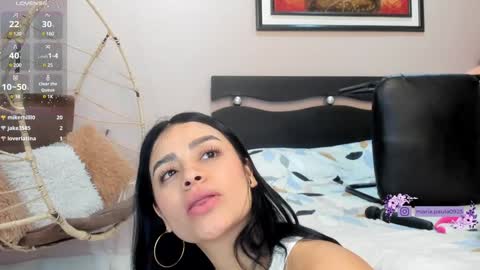      online show from January 28, 10:45 pm