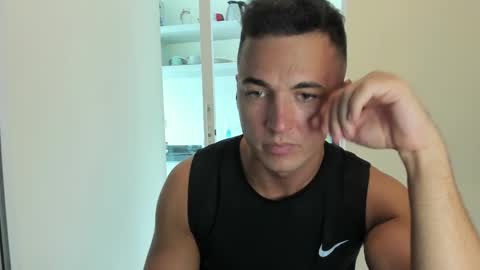 paulblack021 online show from February 7, 7:34 am