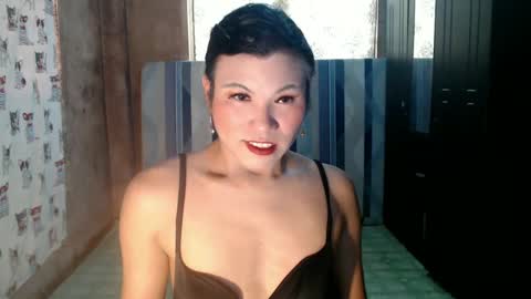 Pauleen Margaret online show from December 8, 4:57 am
