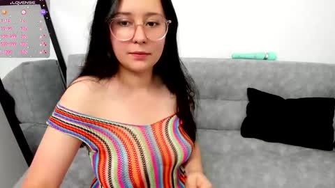 Snapshot of paulette65 chatting on February 2, 3:10 am PAU online show from February 2, 3:10 am
