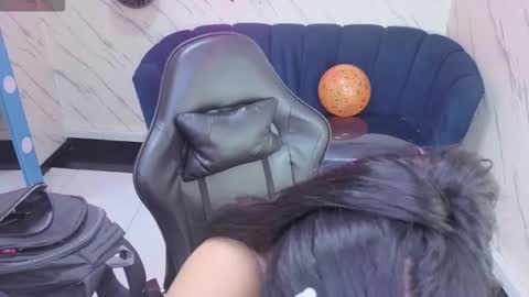 Snapshot of paulette_v chatting on October 30, 1:12 pm Live 800am 200pm COLOMBIAN HOUR online show from October 30, 1:12 pm