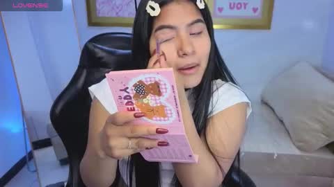 Snapshot of paulette_v chatting on January 10, 1:13 pm Live 800am 200pm COLOMBIAN HOUR online show from January 10, 1:13 pm