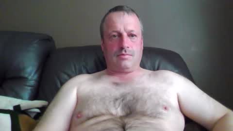 paulie15012 online show from May 16, 11:03 pm