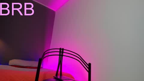 Snapshot of paulin01_ chatting on February 24, 7:09 pm Paulina online show from February 24, 7:09 pm