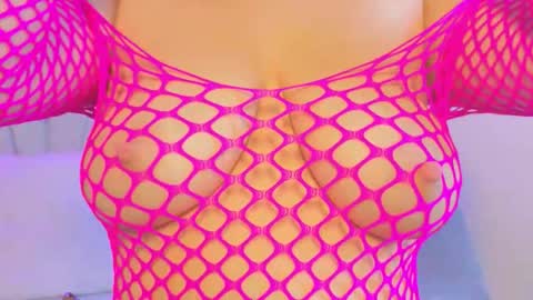 Snapshot of paulina__rose chatting on March 5, 7:54 pm paulina online show from March 5, 7:54 pm