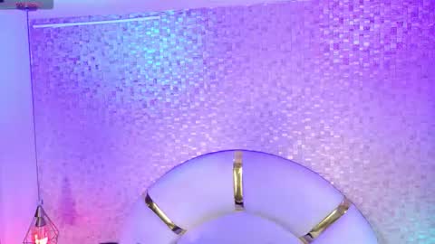 Paulina  online show from October 6, 7:11 pm