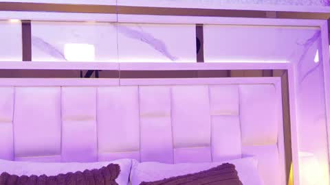 Paulina  online show from April 3, 3:26 am