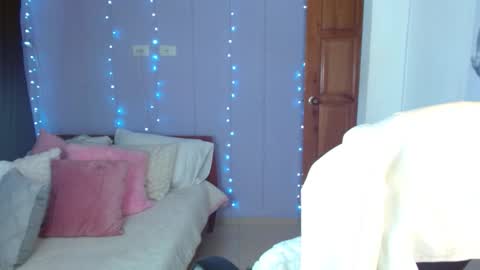 paulina online show from October 24, 3:52 pm