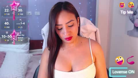 paulina online show from February 22, 3:21 pm