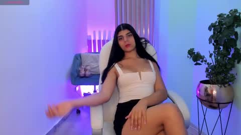 Paulina Belle online show from February 5, 5:20 am
