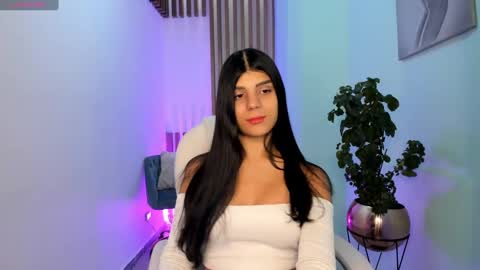 Paulina Belle online show from February 11, 5:47 am