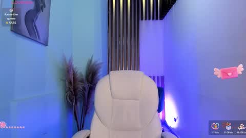 Snapshot of paulinabelle chatting on December 22, 12:57 pm Paulina Belle online show from December 22, 12:57 pm