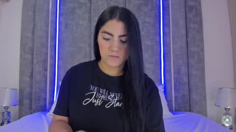 Paulina online show from December 9, 11:15 am