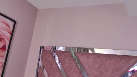 Paulina online show from March 19, 11:47 am