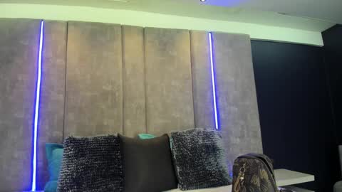 Snapshot of paulinaduarte_ chatting on April 6, 11:33 am Paulina online show from April 6, 11:33 am