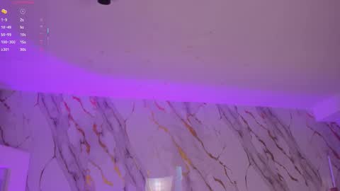 Paulina Santos  online show from October 5, 6:06 pm