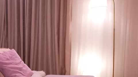 pauline_7 online show from October 1, 6:14 pm