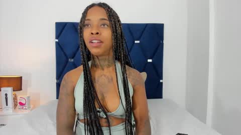 Pauline online show from October 5, 12:20 am