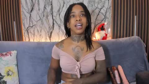 Pauline online show from November 30, 2:37 am