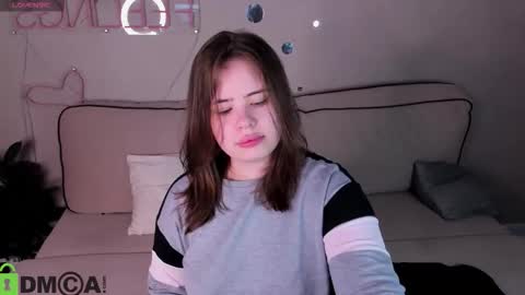 Erica online show from December 15, 10:08 am