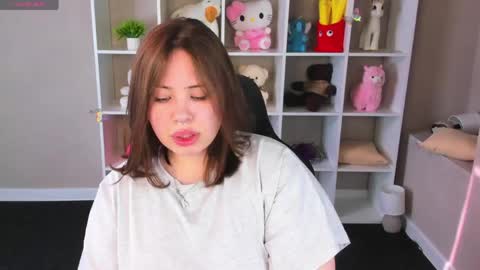 Erica online show from May 20, 9:26 am