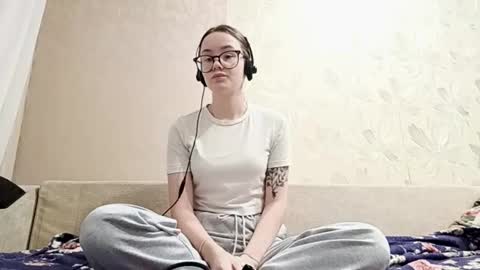 Aria online show from February 9, 12:20 pm