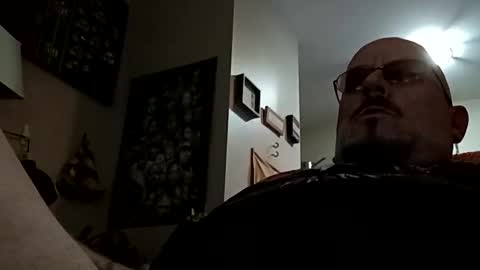 Snapshot of paulizme chatting on February 14, 11:53 pm paulizme online show from February 14, 11:53 pm