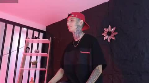 Paulo online show from January 16, 4:16 am