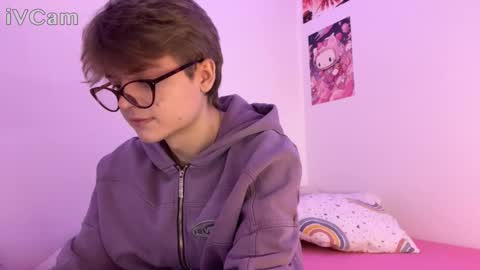 Paulo online show from February 11, 9:42 pm