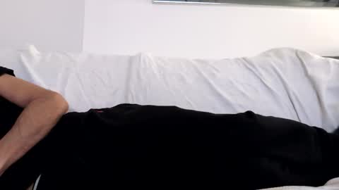 Snapshot of paulorodz11 chatting on November 18, 6:07 am paulorodz11 online show from November 18, 6:07 am