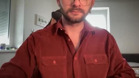 love bush online show from January 8, 8:16 am