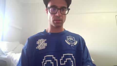 paulyaaa8 online show from February 17, 5:26 am